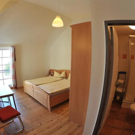 Hof Maerkische Heide Hostel