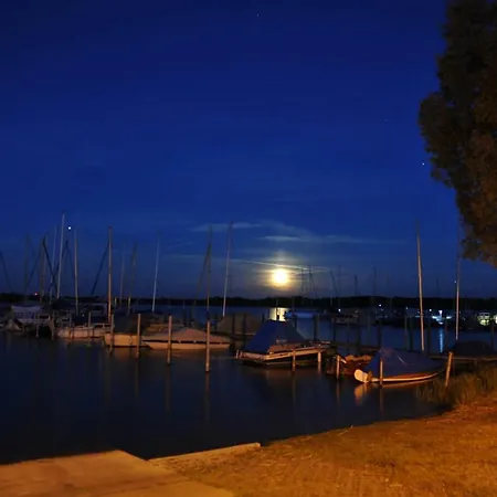 Hof Maerkische Heide *